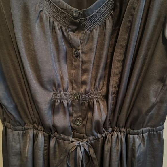 Dress - Picture 7 of 7